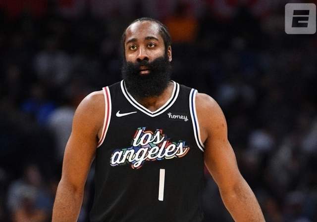 哈登又炮轰76人：承诺给顶薪却反悔！仍想赚大合同 恐怕已无望