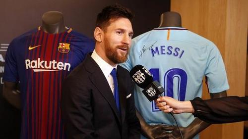 梅西转会费不低于2.2亿欧元！支付转会费巴萨才会放人！