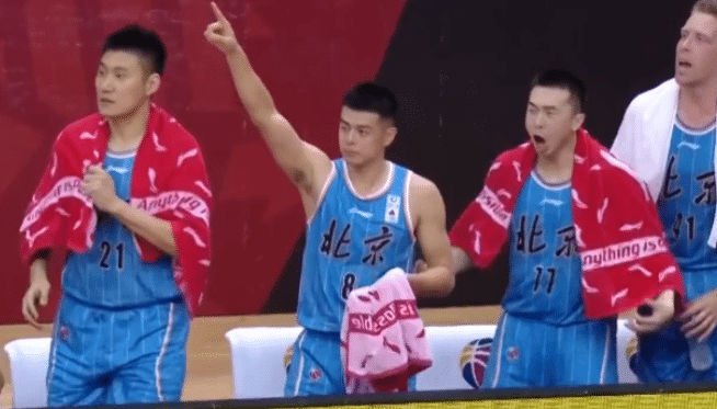 首钢击败北控！马布里点出三大败笔，雅尼斯：胜利献给翟晓川