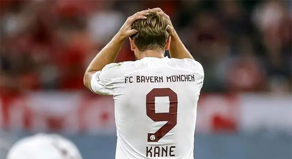 帽子戏法！奥尔莫在凯恩首秀中大放异彩 凯恩生涯首冠仍需等待