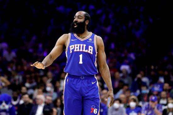 降薪1000万美金！哈登新合同年薪明确了