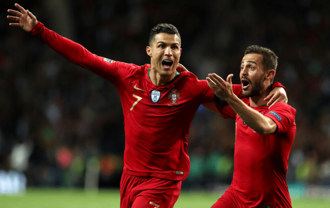 重回梦剧场！C罗确认今晚首秀，率队冲2大佳绩，续写“5球神迹”