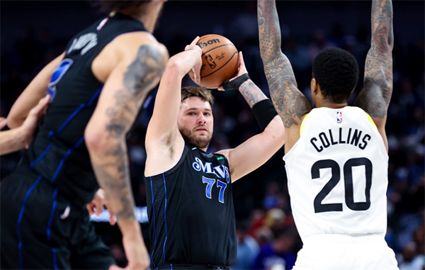 东契奇40+11+10刷爆纪录：一神迹超詹皇 冲突时被对手指着鼻子狂骂