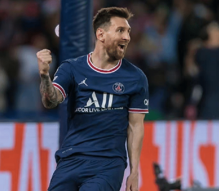 欧足联官方晒梅西和C罗欧冠小组赛进球：梅西效率更高！