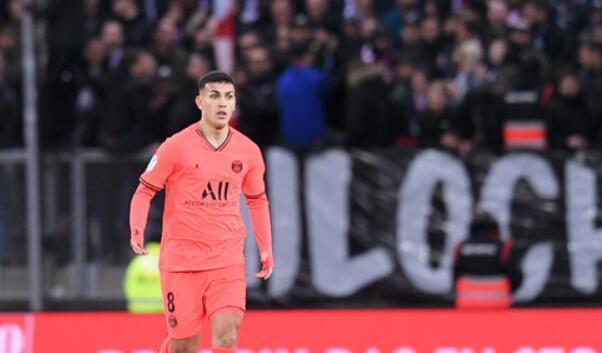 帕雷德斯谈惹怒梅西: 有时你也会和你的兄弟吵架