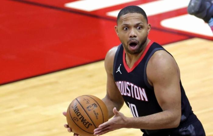 现场挖墙脚！尼克斯看中火箭老将，湖人一主力将提前归队！