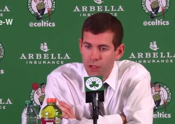 史蒂文斯：我们只是想打好篮球 显然我们做得还不够