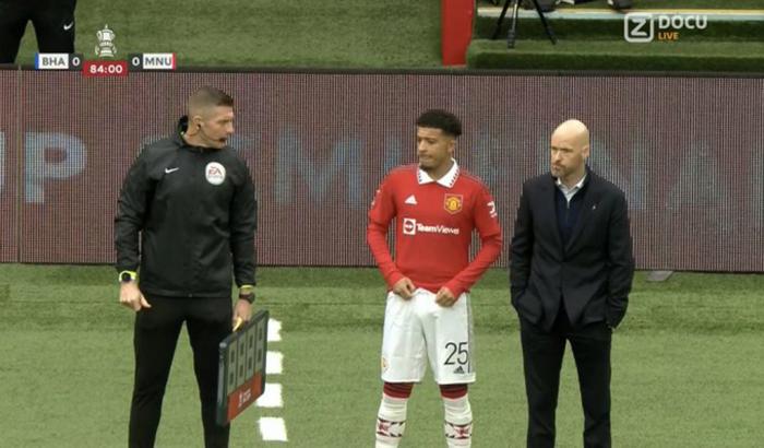 曼联暂无意清洗桑乔，滕哈格发起挑战！若不提高表现未来仍将被卖