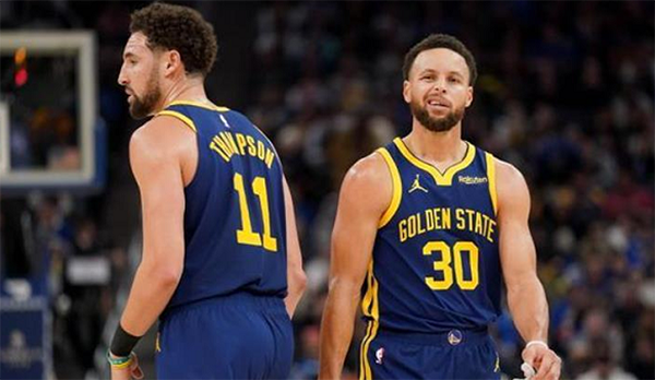 杨毅预测失误！火箭逆袭梦碎，勇士王朝再起