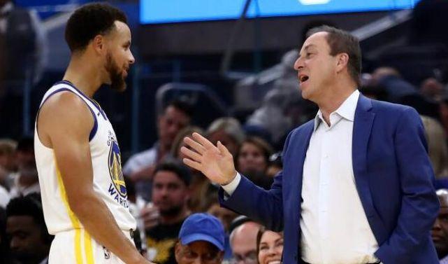 勇士老板表态：希望库里打到44岁，至少还有2-3年夺冠窗口期