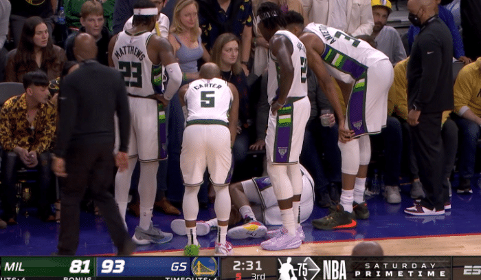 雄鹿悍将不幸伤退！本布里独自拄双拐离开勇士球馆，明日接受核磁检查