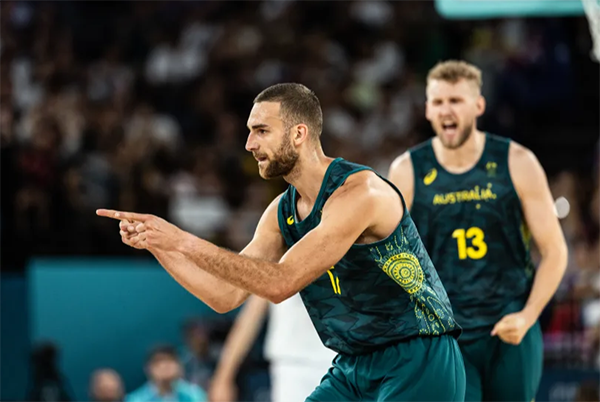 火箭新援穿58号成NBA历史首人 新赛季将连战马刺引关注