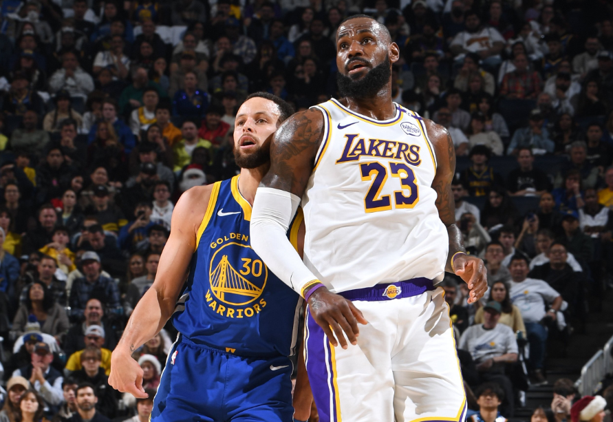 832万人见证！湖勇圣诞大战詹库对决燃爆收视率