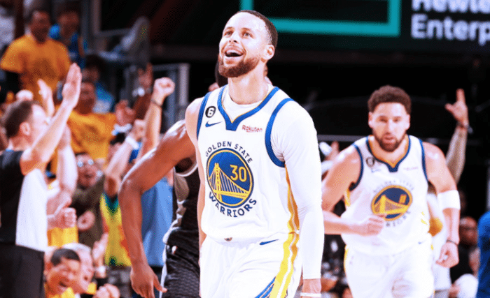 决战天王山！勇士晋级概率暴涨，库里庆祝，球迷呼吁湖勇大战