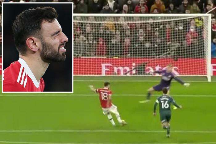 曼联出局真实原因曝光，挥霍7个必入球，失球无争议，C罗也曾受益