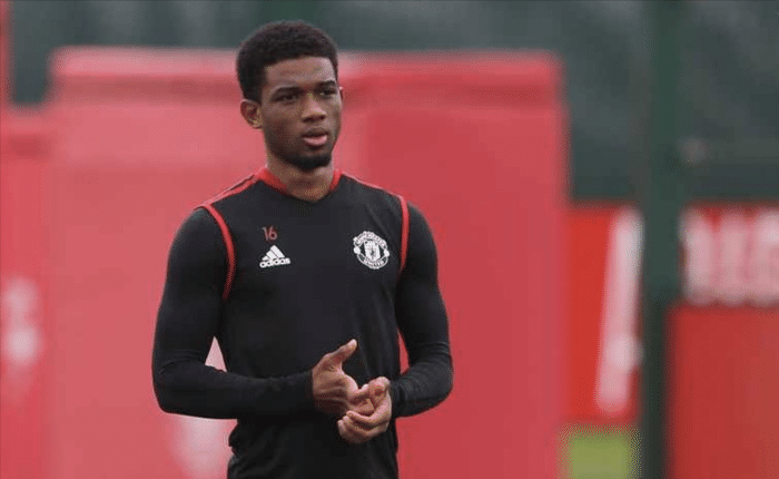 曼联一人冬窗确定离队！4000万边锋将被出租，本应夏窗就外出锻炼