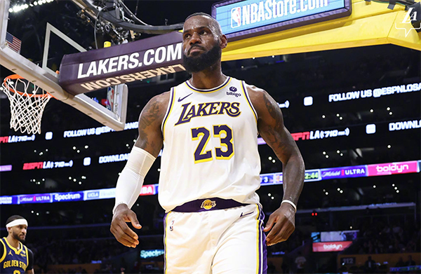 詹姆斯遭巴克利炮轰：组豪华阵容，历史地位受损！