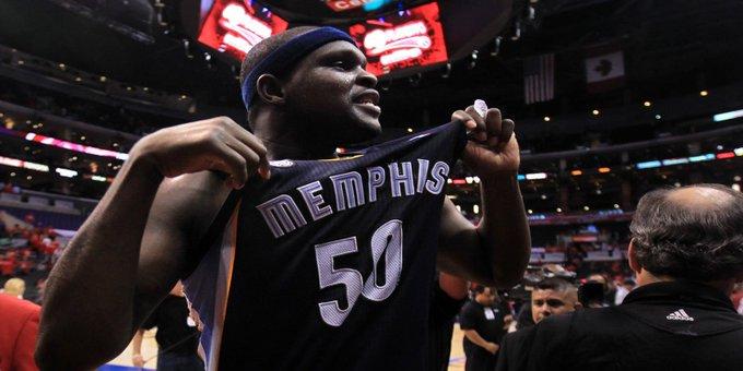 灰熊正式退役兰多夫50号球衣，队史第一人！小加见证全场高呼其绰号