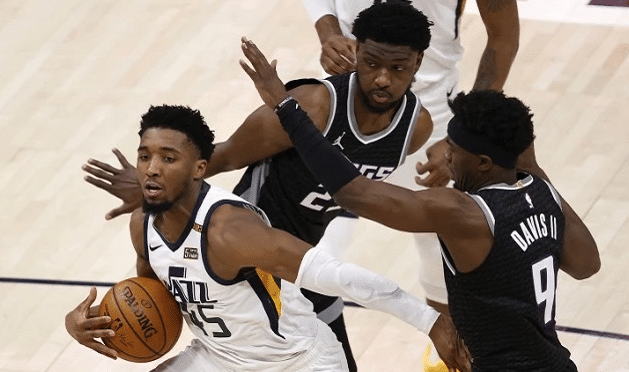 联盟首支40胜球队！米切尔轰42分创纪录，最大黑马冲击队史首冠