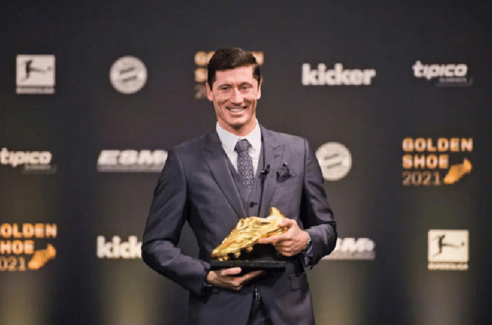 莱万：我就像一瓶老酒，无需去其他联赛证明自己！