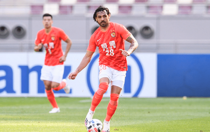 7球7助！广州队8冠功勋咸鱼翻身，大逆袭成队长+国脚，或接班郑智