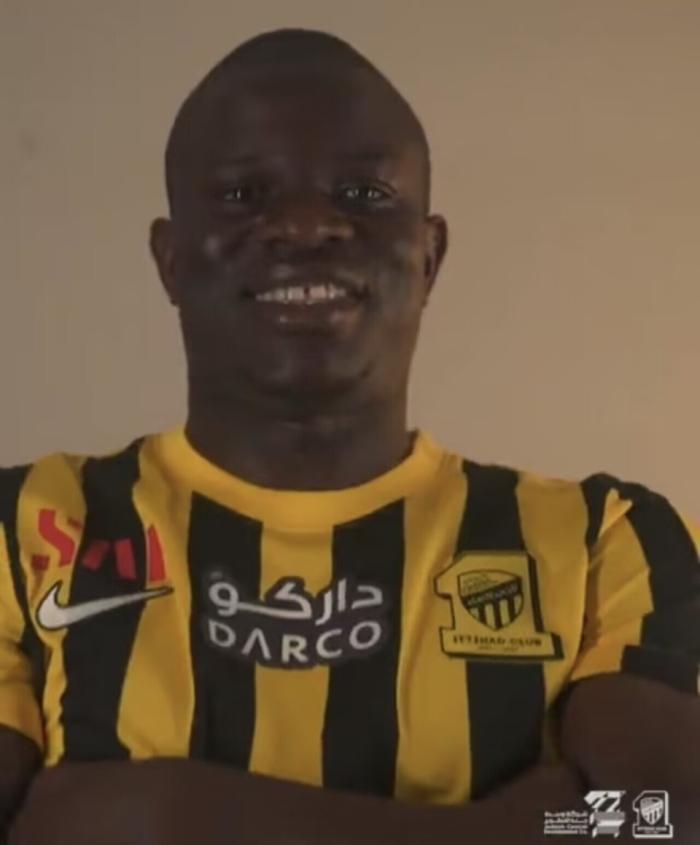 吉达联合官宣切尔西铁腰自由身加盟，签约4年薪水1亿欧