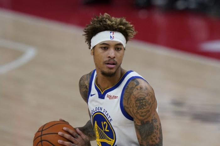 高情商！科尔疑似有意逼走乌布雷，白人神射接近买断，篮网成热门下家