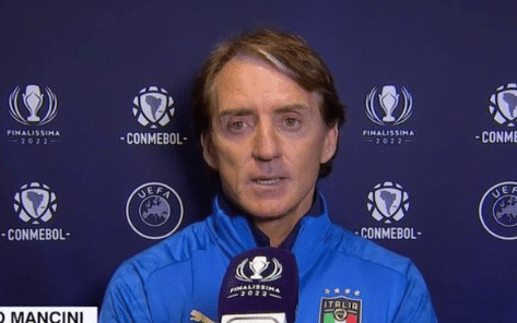 曼奇尼：梅西是世界最佳，他与马拉多纳很相似