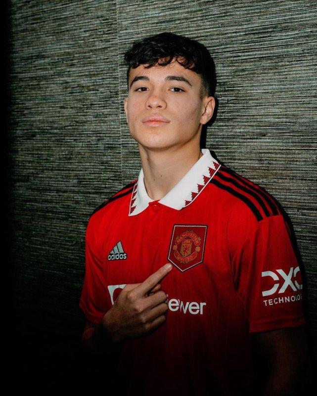 16岁锋线小妖官宣加盟曼联！1月已定转会，英意血统却选择威尔士