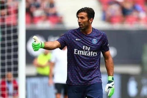 布冯转会巴黎是怎么回事？布冯为什么要转会巴黎呢？