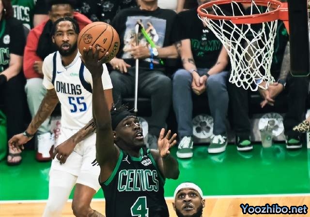 凯尔特人2-0领先独行侠 霍勒迪、怀特成关键