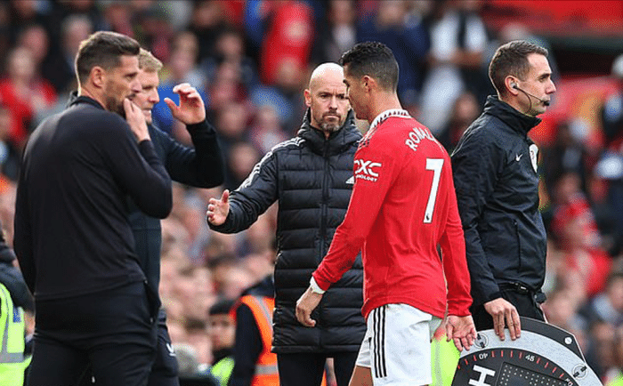 曼联险平滕哈格承认想念C罗！提出C罗重返一队条件，最早周一回归