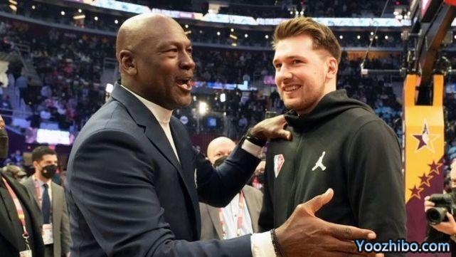 23岁东契奇有多强？数据不逊同期乔丹！名嘴：生涯成就将超杜兰特