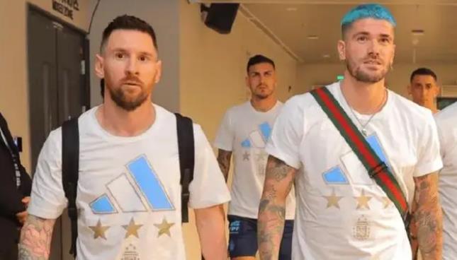 马宁为何怒吼德保罗？多倍慢镜还原真相，谁注意梅西反应