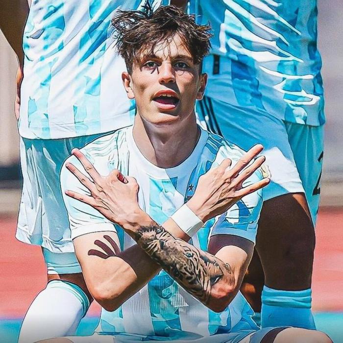 曼联新C罗有望续约6年，新赛季获滕哈格重用！或填补格林伍德位置