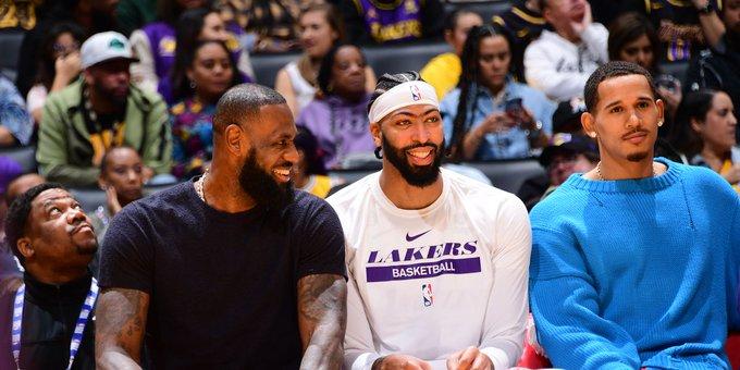 湖人好消息：名记确认詹姆斯周六复出战马刺 完全体湖人要来了