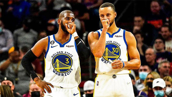 曝保罗预计担任勇士首发！库里指导儿子大喊庆祝 维金斯开豪车狂飙