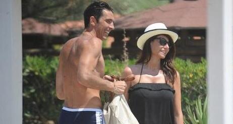 布冯妻子是谁？布冯前妻是谁？