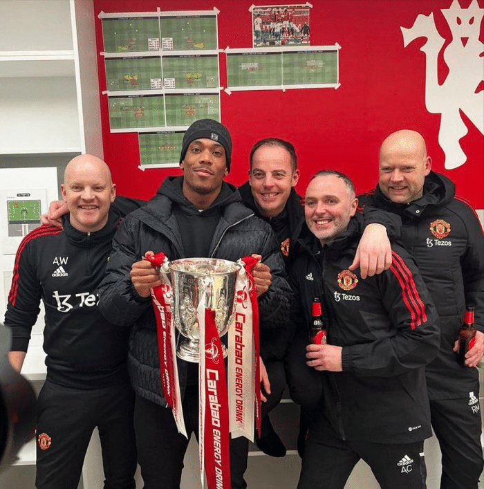 曼联最后悔五年前续约两人！只能等合同到期，无视穆帅建议酿苦果