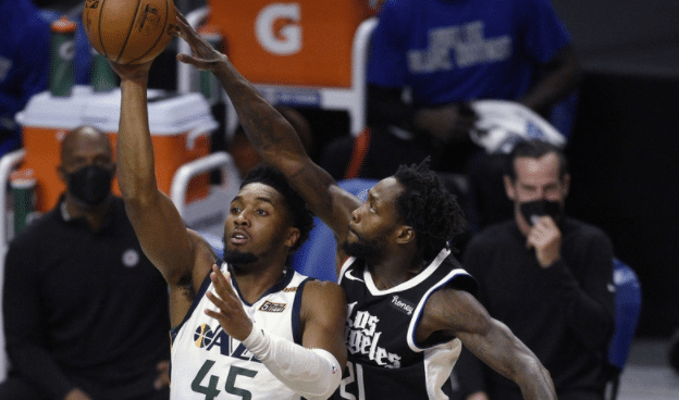 81秒爆砍12分！米切尔战斗精神令人动容，王仕鹏：西部顶级后卫