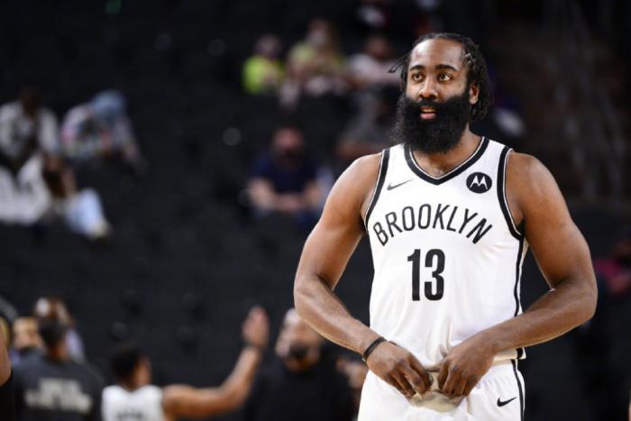 2选1！哈登提前续约合同曝光，多了8千万美金