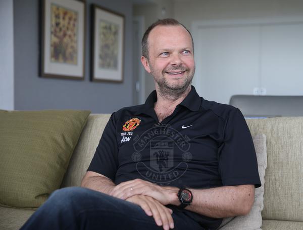 曼联巨头年薪曝光，冠绝英超管理层！请律师负责转会谈判无碍高薪