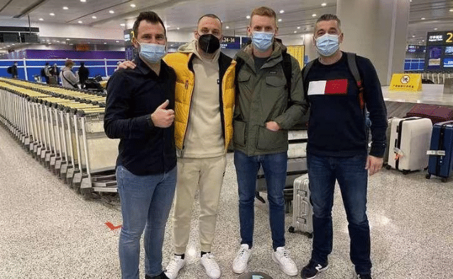 上港新帅到来！2名助手+阿瑙抵达上海，隔离14天后带队开启冬训