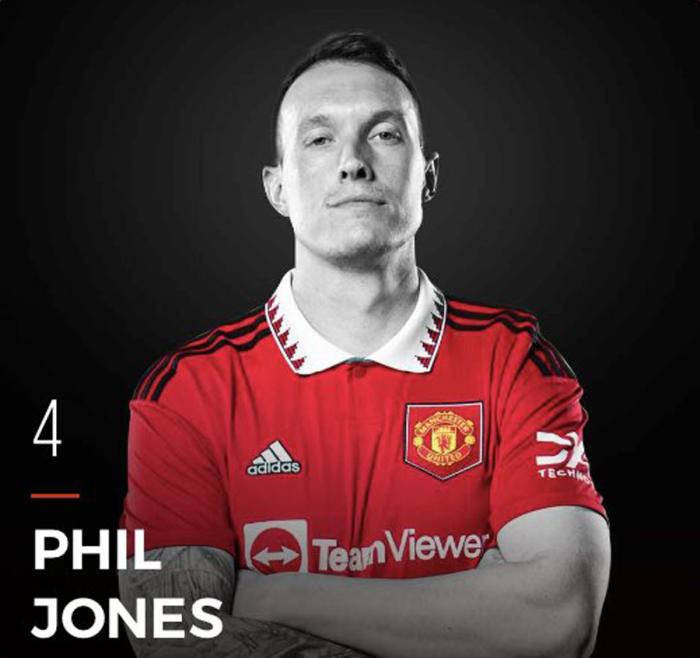 曼联缺中卫但滕哈格不启用琼斯！首训重伤令其崩溃