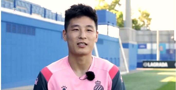 西班牙人输球武磊再次替补未登场，连续20场替补