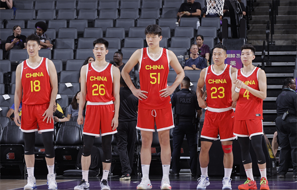 中国男篮夏联再惨败 杨瀚森表现亮眼难救主