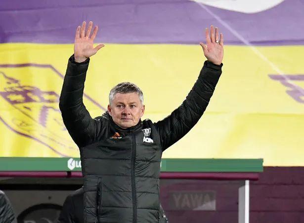 曼联战富勒姆将轮换但B费仍首发！索帅提醒别轻敌，不学穆帅做法