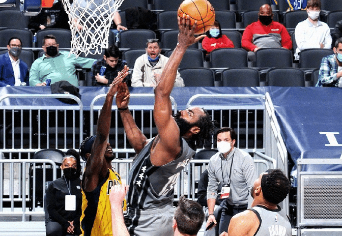 哈登刷新八大纪录！单核带队16分逆转+追平费城，全力冲击MVP