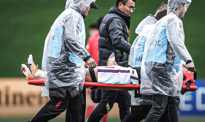 赛后骂仗！多家韩媒批评U20国足脏，球迷回怼，韩国球员被打脸