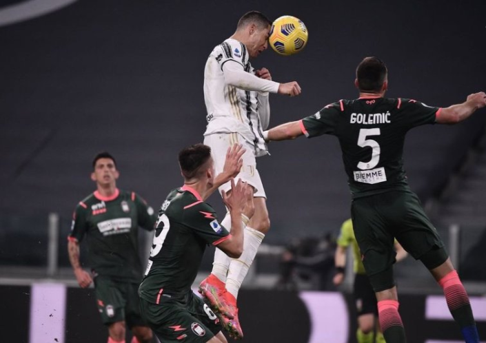 c罗意甲首冠超越卢卡库连续14个赛季进球超25个